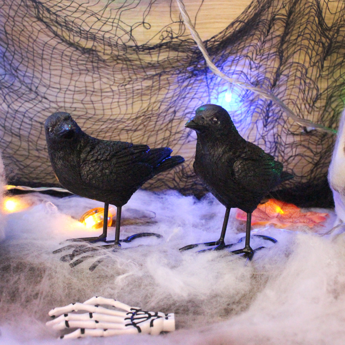 Halloween Realistic Resin Crow Sculpture - Gothic Garden Decor & Artistic Home Ornament